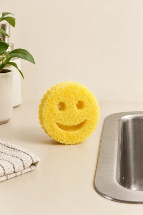 Scrub Daddy Sponge